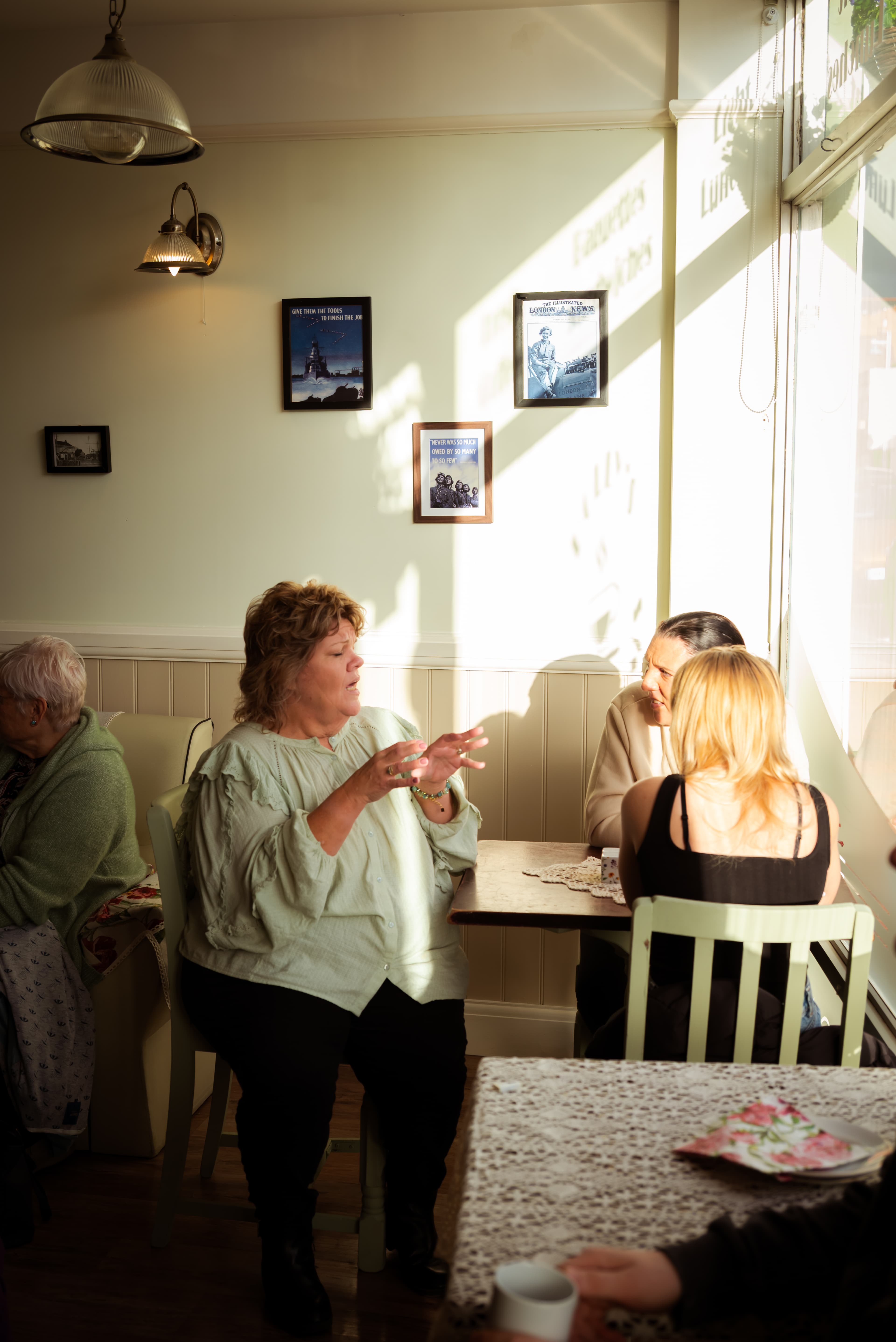 dollys vintage tea room by diana studio 12.jpg