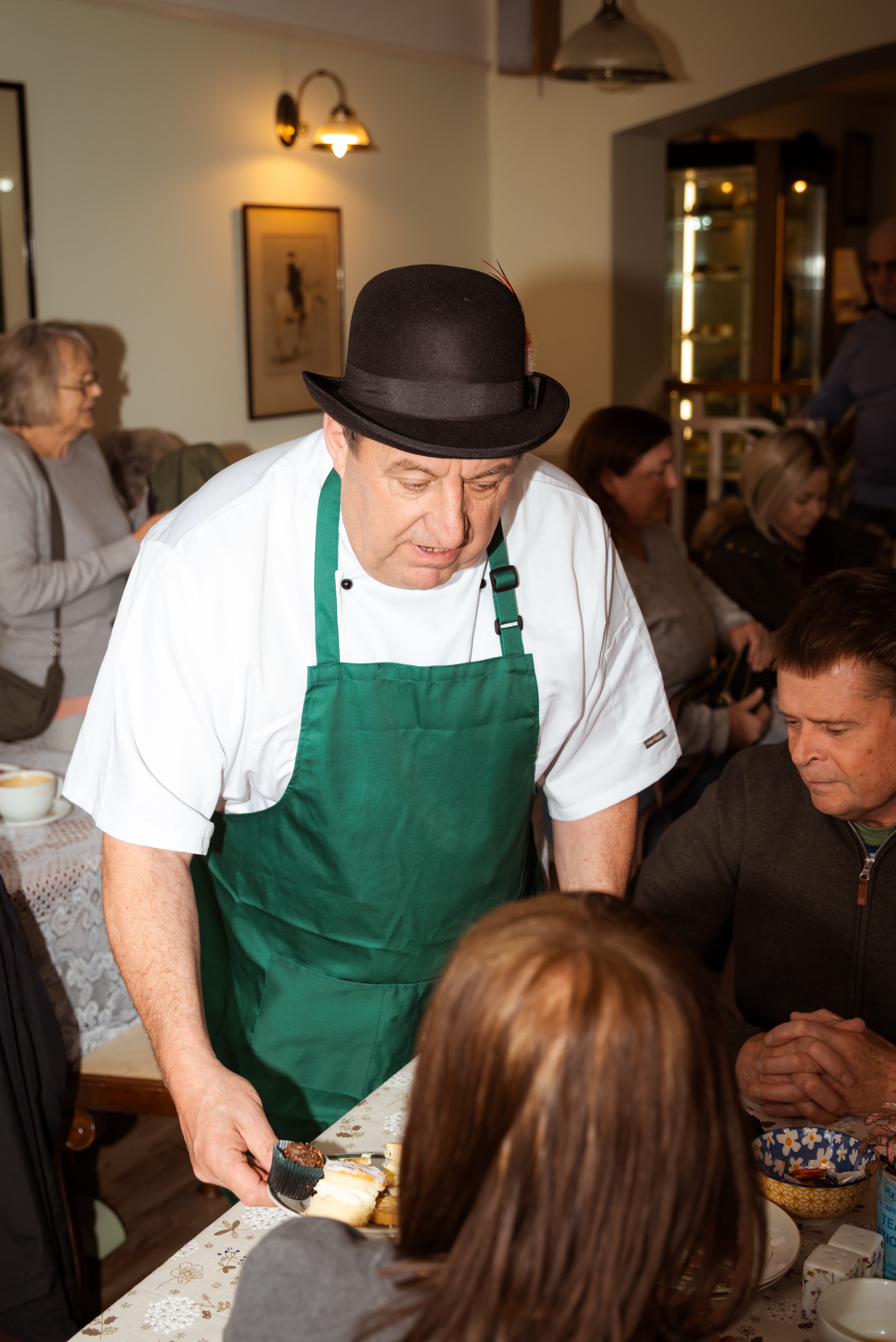 dollys vintage tea room by diana studio 25.jpg